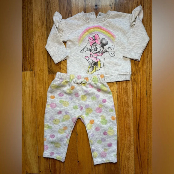 Disney Baby Mickie Mouse Sweatsuit two piece’s6-9 months. Dolka Pot Pants - Picture 1 of 9